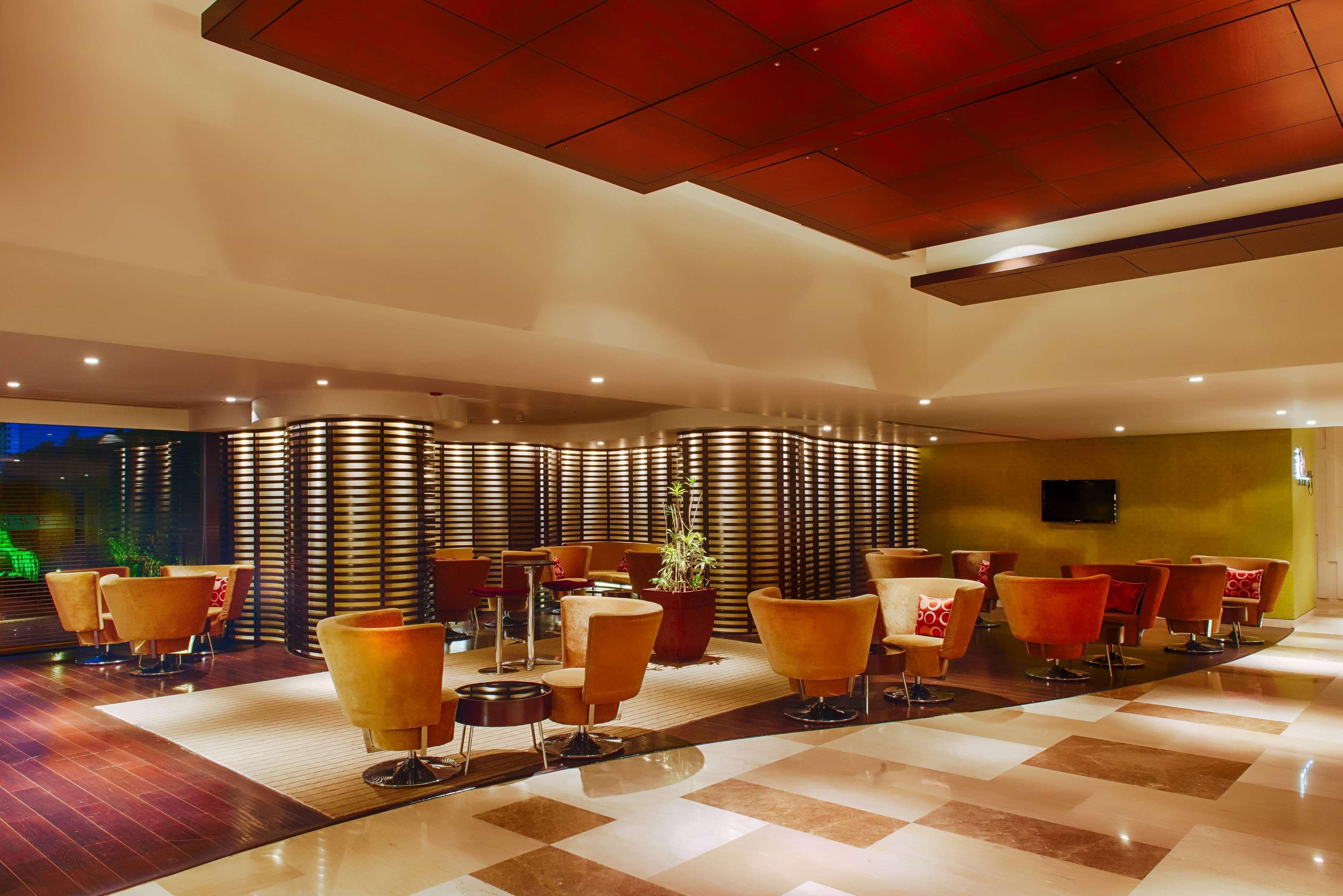 Ramada Plaza By Wyndham Pune Hinjewadi Dāpuri Exteriör bild